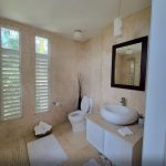 Palm Villa Bathroom